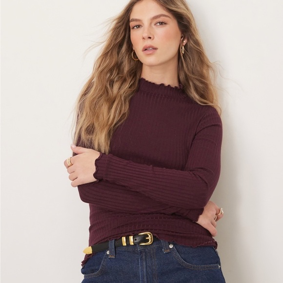 ONLY Polyester Sweater Burgundy With Lettuce Edges Small - Picture 1 of 9